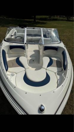 2001 Glastron SX 195
