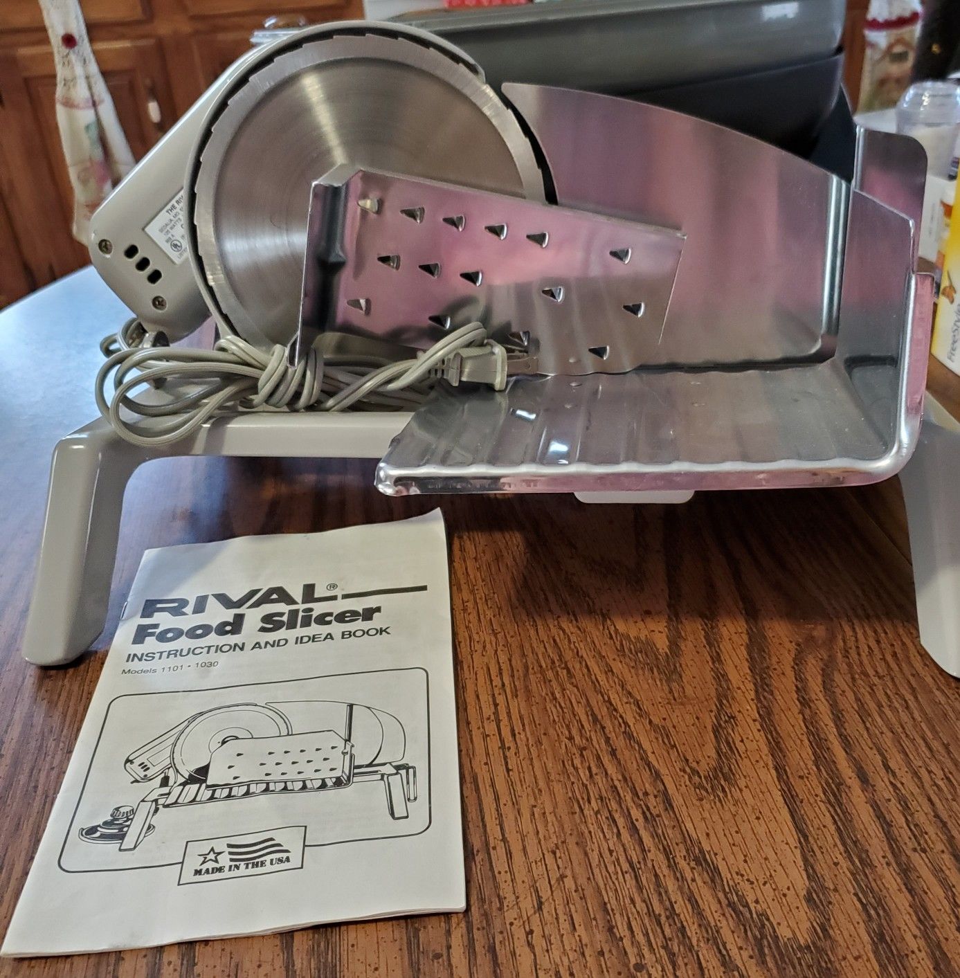 Rival food Slicer. Model number 1101. 1030 for Sale in Medaryville, IN