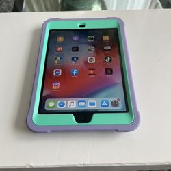 Apple iPad Mini 2nd Gen Black A1489 Tablet 7.9” iOS 12.5.7 Storage 16GB - $45