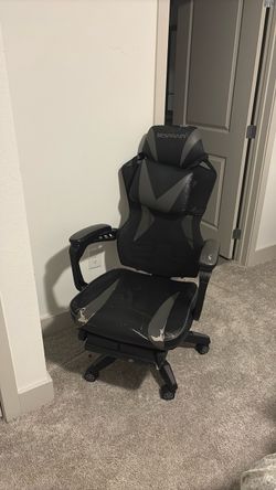 Gaming Chair/ Work Chair