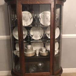 Antique China/Curio Cabinet