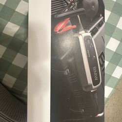 BMW Battery Charger 