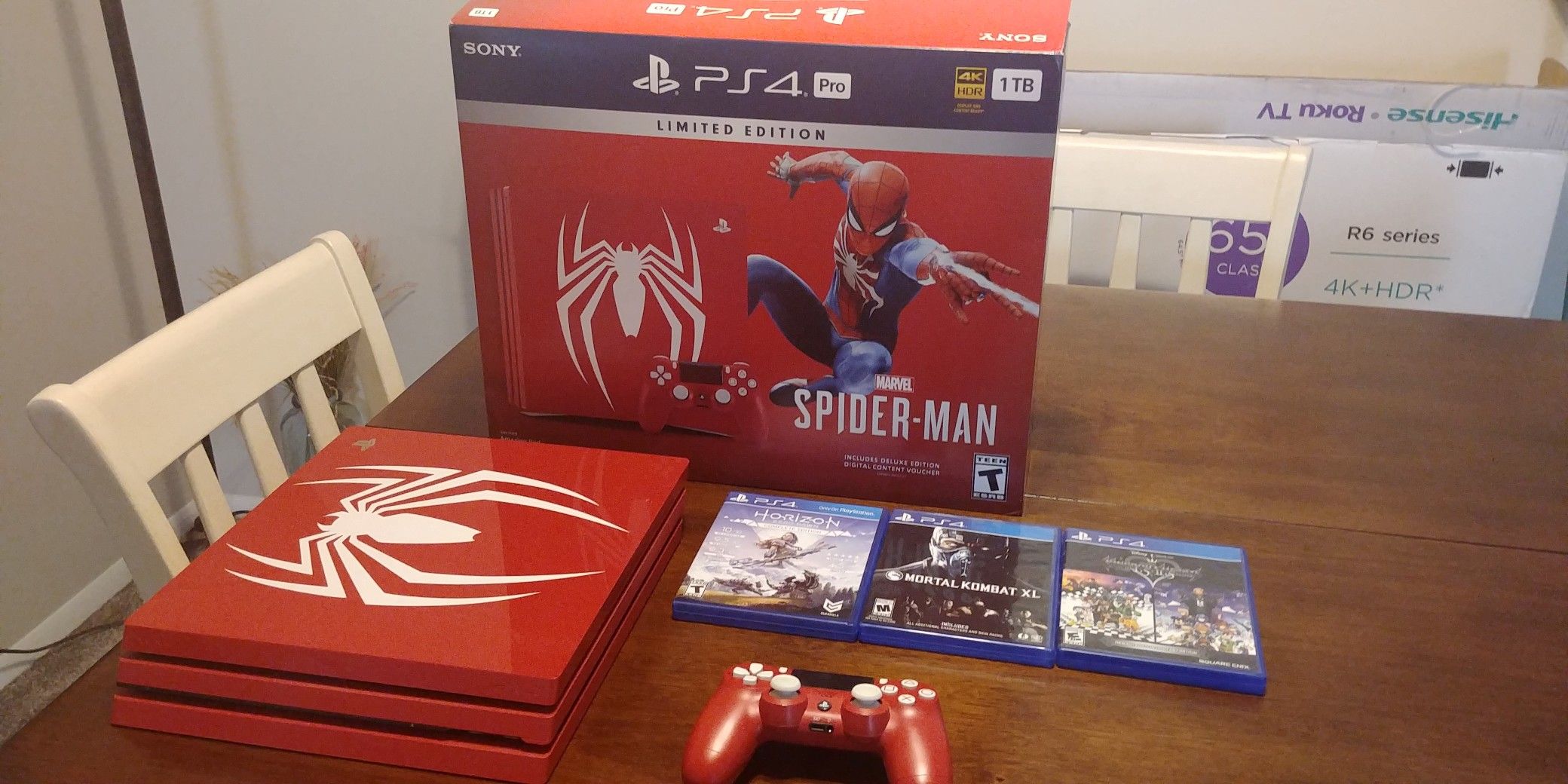 Open Box: PlayStation 4 Pro 1TB Limited Edition - Marvel's Spider