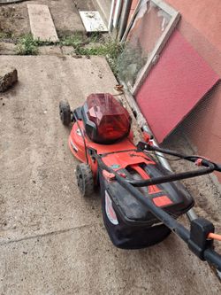 Battery operated lawnmower with