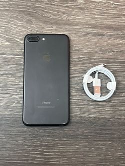 iPhone 7 Plus 128gb UNLOCKED FOR ALL CARRIERS!