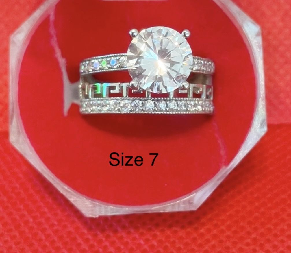 Engagement Rings With Box