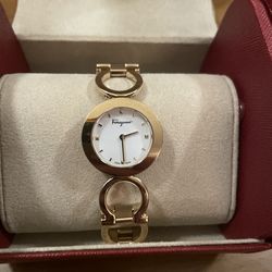 Ferragamo Gancino Watch, 28mm