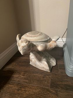 Large Marble Sea Turtle Sculpture
