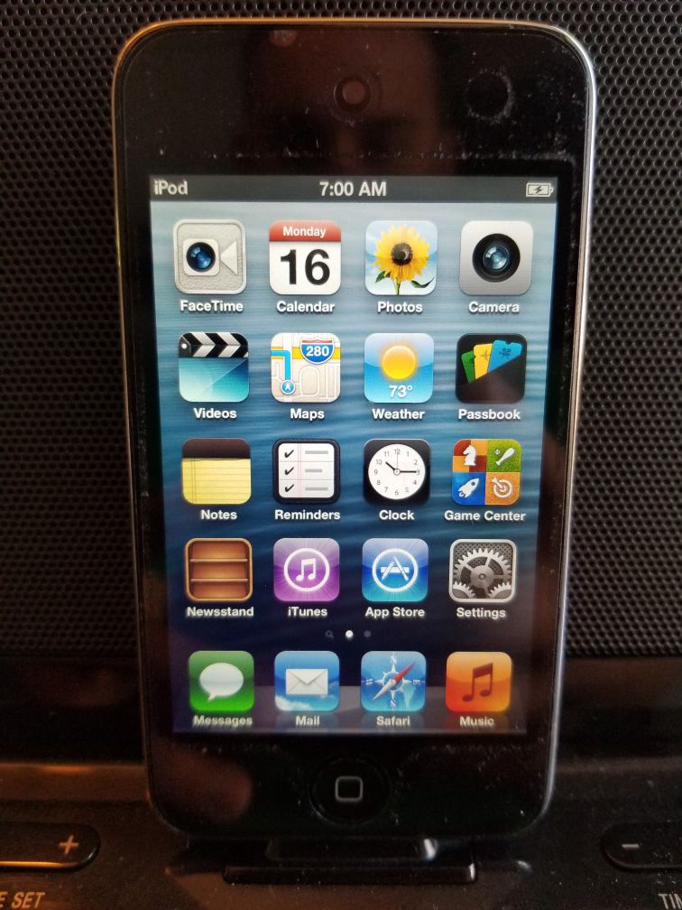 iPod touch 4th gen 64gb
