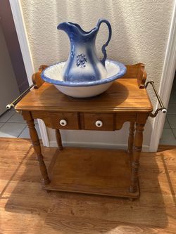 Vintage wash stand with towel bars and wash basin/pitcher set