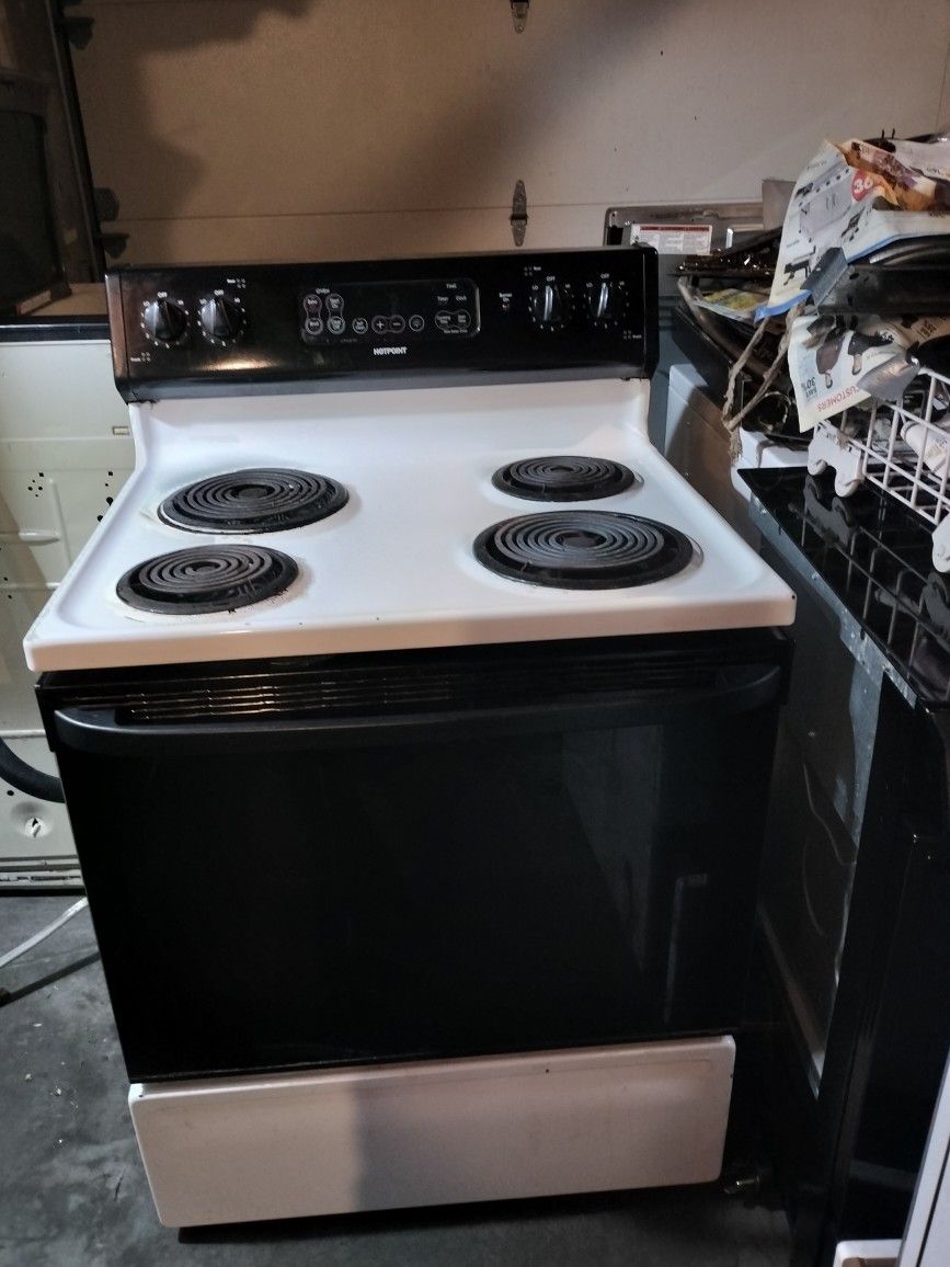 sale discount outlet 3cu Hotpoint Electric 4 Range Freestanding