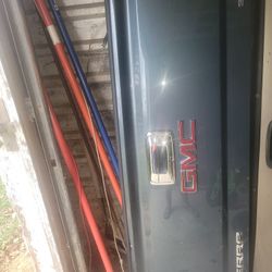 GMC Tailgate