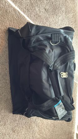 DUFFLE BAG by Golden Pacific