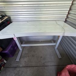 Adjustable Standing desk