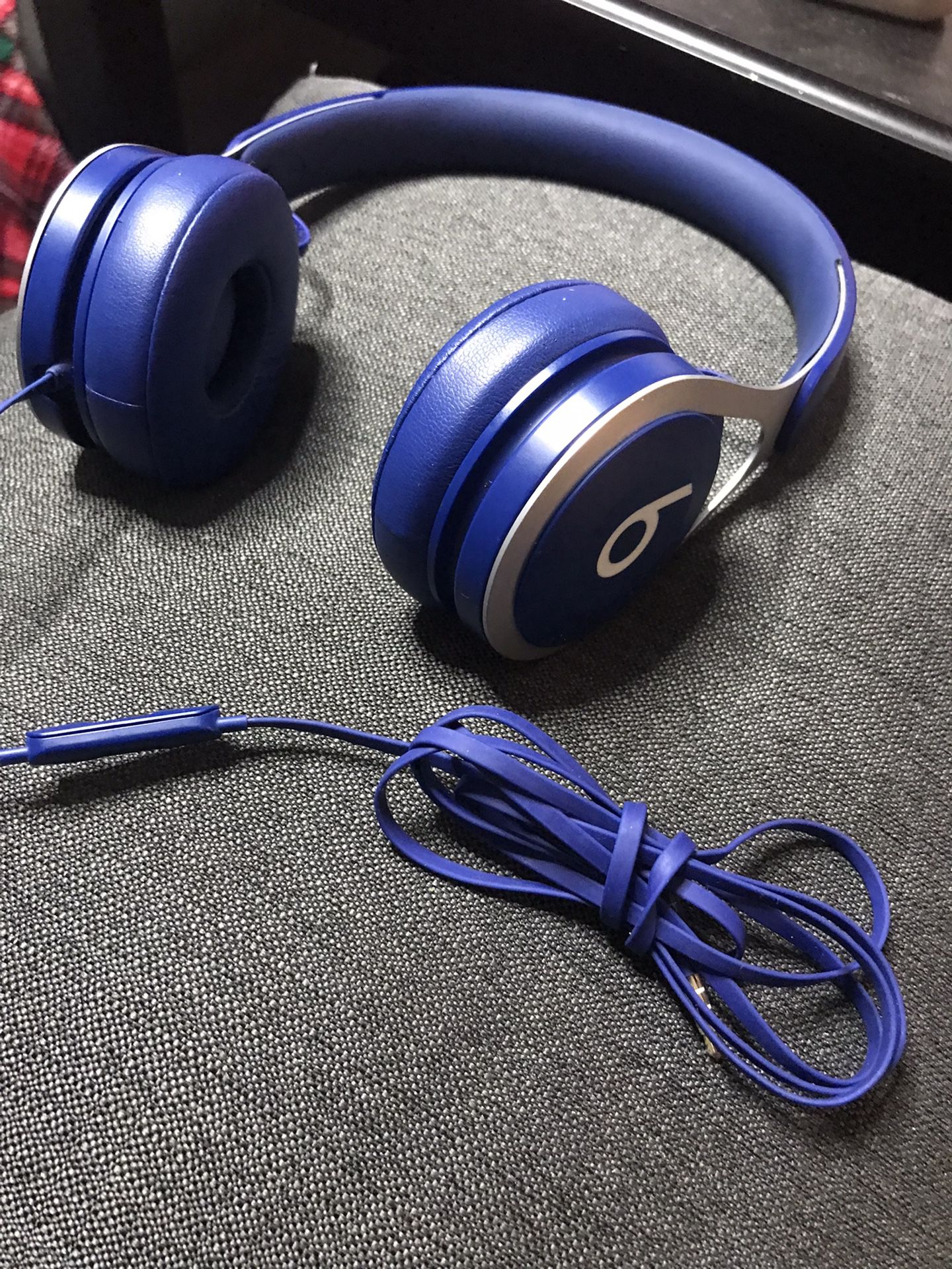 Beats By Dre Headphones With Cable 
