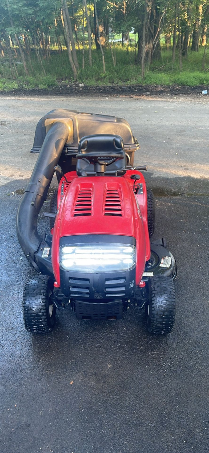 Troy Bilt Mower With Bagger