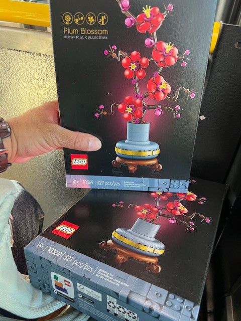 LEGO Cherry Plum Botanical Set