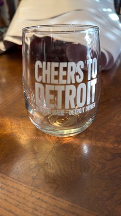 Detroit Wine Gladses
