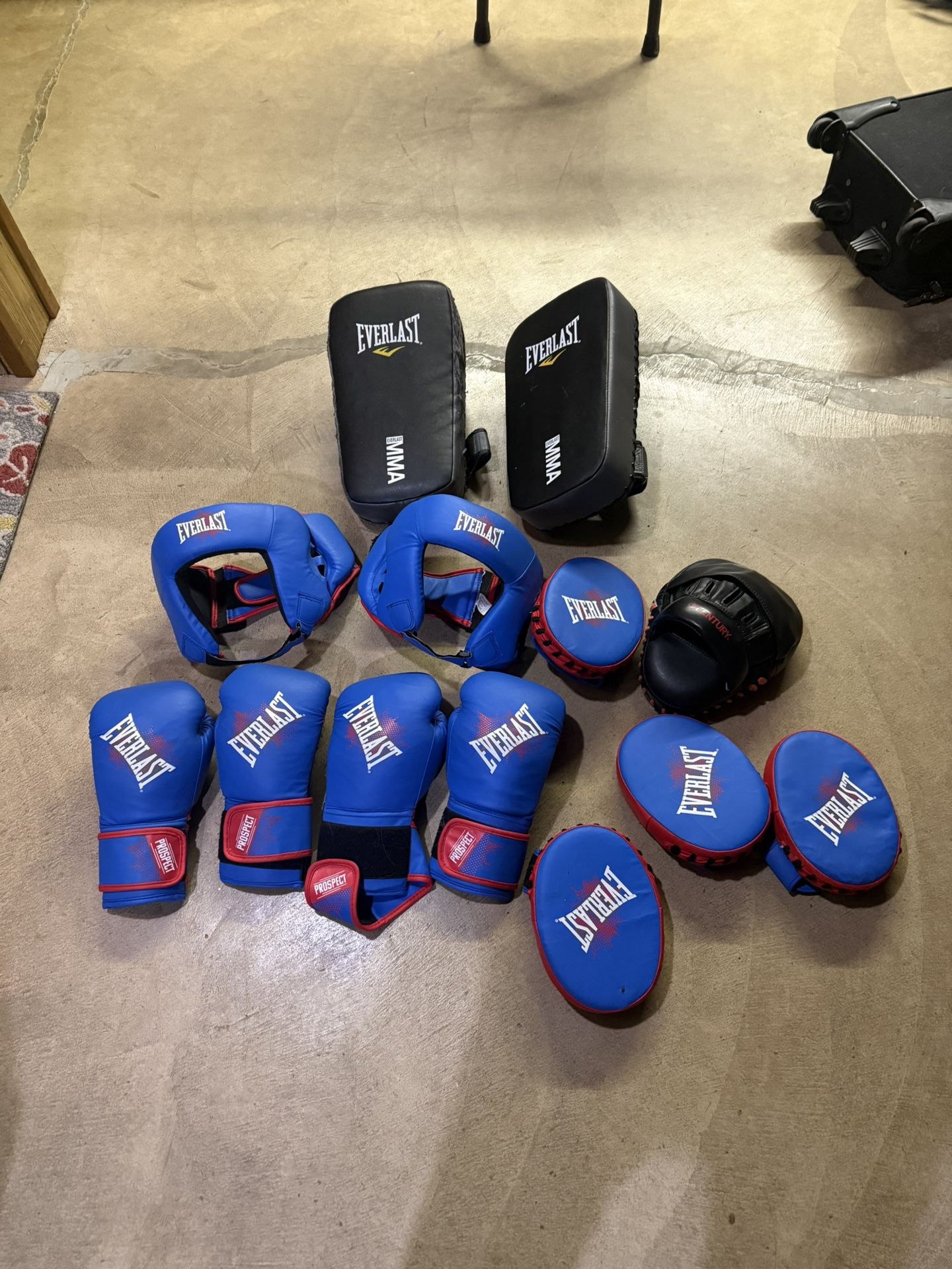 Boxing Items