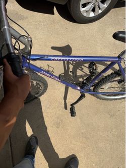 Specialized hardrock 26 inch bike