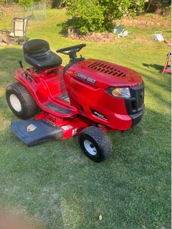 Troy Bilt 42” riding lawn mower
