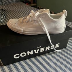 Brand New Converse Women 7
