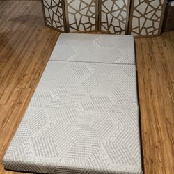 MLILY Tri-Fold Memory Foam Mattress 