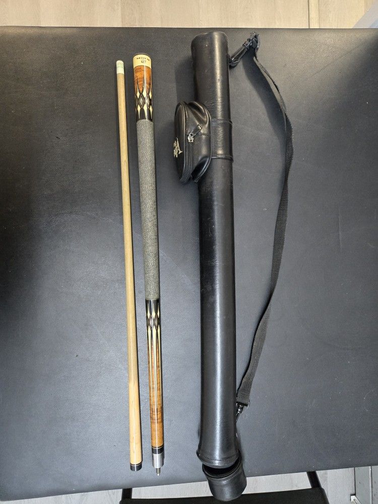 Player Pool Cue And Case