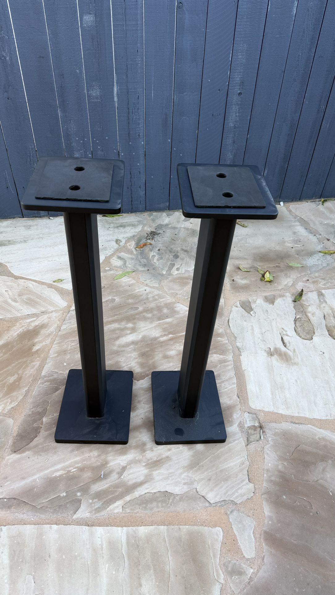 1 Pair Of Speaker Stands 36”