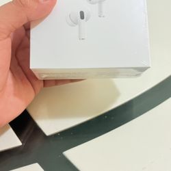 Apple AirPods Pro ( Gen 2) Wireless Charging Case Brand New In Box 