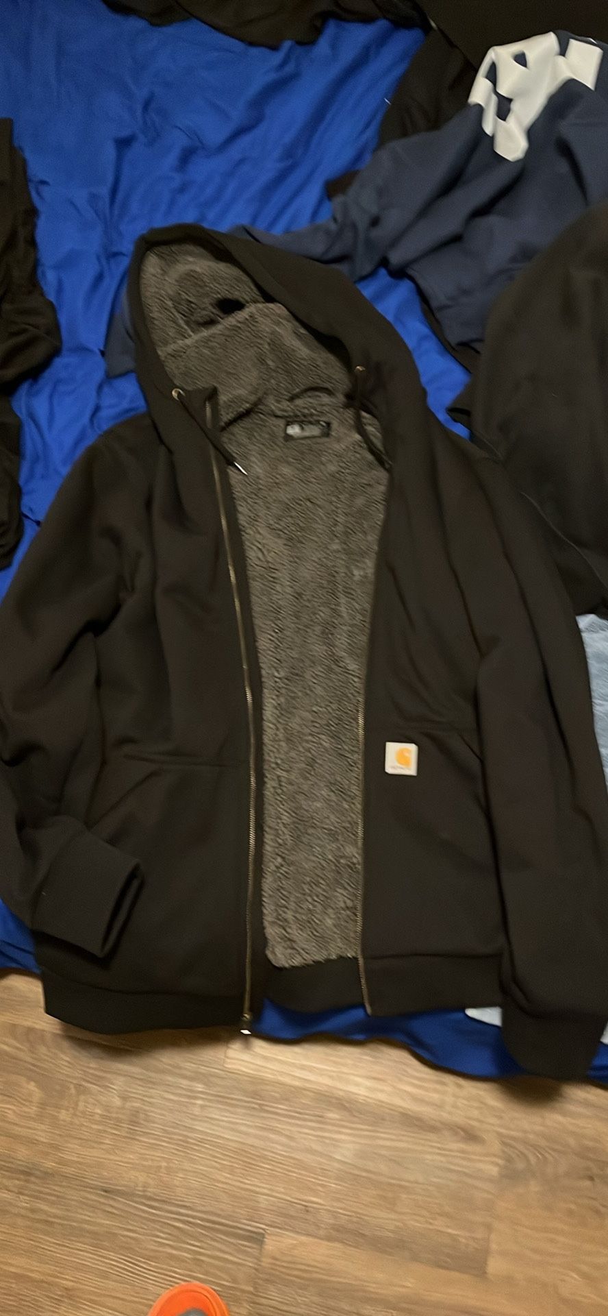 Men’s Carhartt Jacket Size (XL TALL)