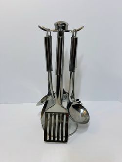 Seven piece kitchen set