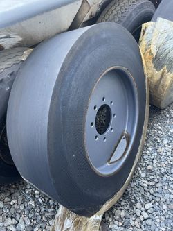 Solid Industrial Bobcat tires For Sale