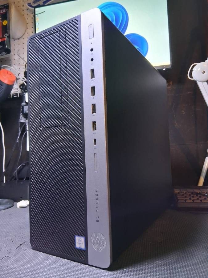 HP Desktop PC, Windows 11, 16 GB Ram, i7, 512GB SSD, Radeon Graphics - $220 