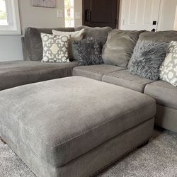 Gray Sectional W No Ottoman