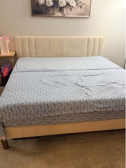 King bed frame