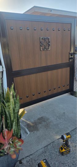 Wrought iron with composite wood