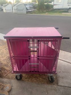 Aeolus Pet Four Berth Show Trolley Used good condition Open to offers Pickup only 43rd ave and Bethany home