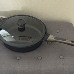 Used, D&W Nonstick; 11 1/2” Sauté Deep Frying Pan/ Skillet; Cookware W/lid