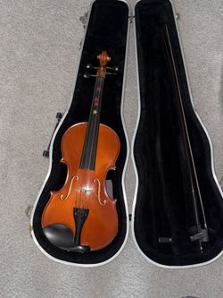🎻 Beginner/Student Violin – Barely Used – With Case & Bow 🎻