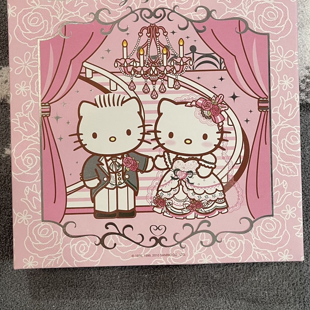 Hello Kitty & Dear Daniel (wedding Photo Album) for Sale in Alta