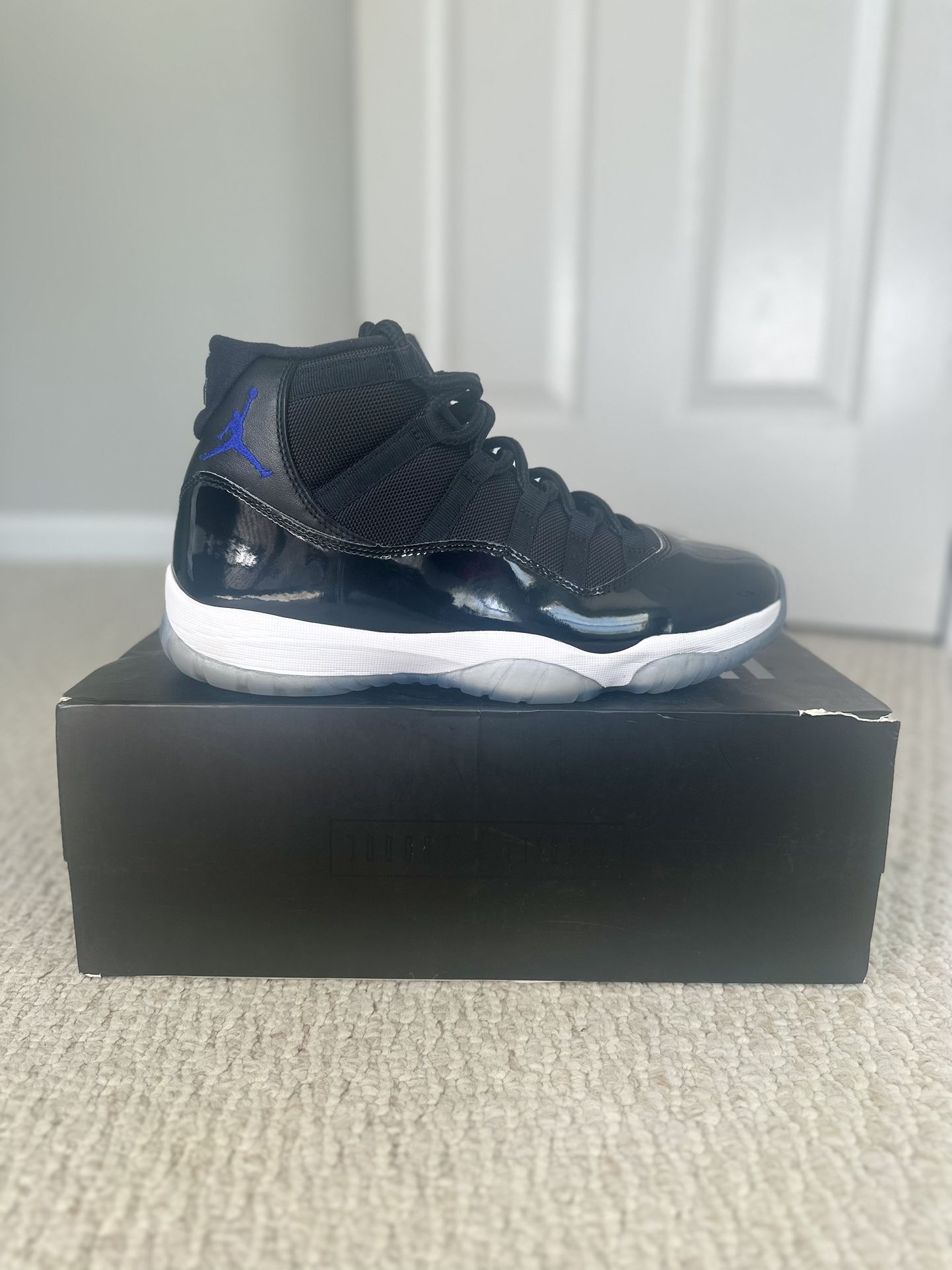 Jordan “Space Jam” Retro 11 