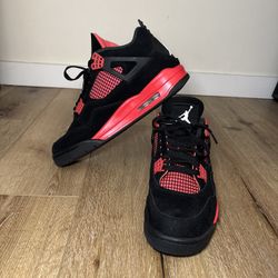 Jordan 4 ‘Red Thunder’