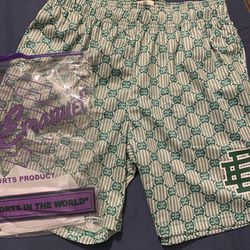 Eric Emmanuel Shorts Size Large
