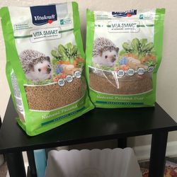 hedgehog food