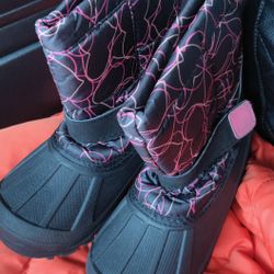 Size 12 Girls Snow ❄️🌨️ Rain ☔🌧️ Winter ☃️❄️