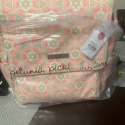 Diaper Bag Petunia Pickle Bottom 