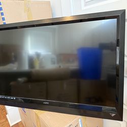 TV - VIZIO