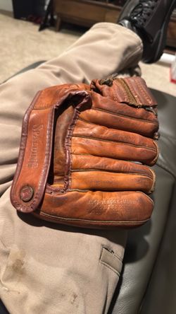 1954 Sam Mele baseball glove