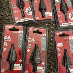 New Milwaukee Drill Bet $30 For Each